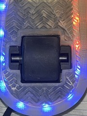 HEELEYS PREMIUM 1 LO LIGHT UP Yth 6 SKATE OUTDOOR INDOOR FUN LED LIGHTS