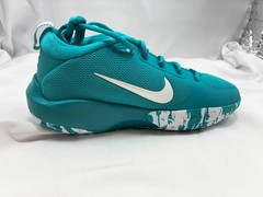 Nike IsoFly GS Dusty Cactus White Size 3.5Y FN4384 300