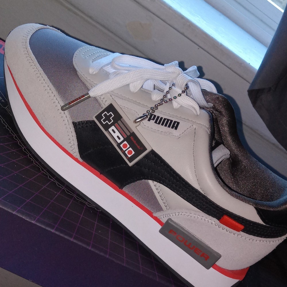 PUMA Future Rider NES Super Mario Kids Sneaker 7C Gray/White/Black/Red