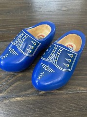 Authentic Holland Hand Carved/Painted Wooden Shoes 16 Cm 25–26