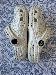 CROCS Classic Clogs White Paint Splatter Slip On Shoes Kids Youth Size C11