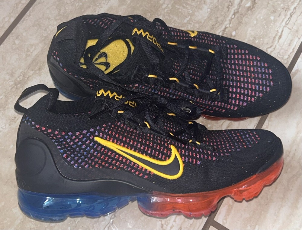 Nike Air Vapormax 2021 Flyknit Gradient Black GS DV2198-001 Size 4.5Y / W 6