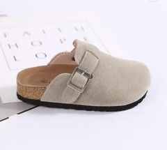 Boutique Wolf Clog