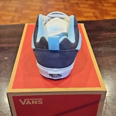VANS Knu Skool Unisex Kids Sneakers Gray White Light Blue Suede Size 5.5