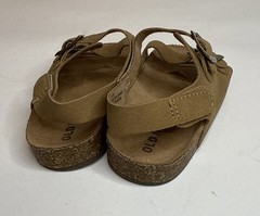Old Navy Birk Double Buckle Heel Strap Sandals Toddler Size 11.5 12-18 Mo Unisex