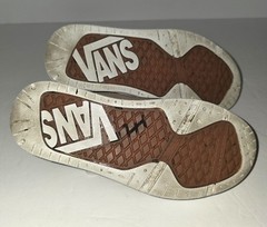 Vans Kids Size 1 Tan Suede Stripe Boys Girls Unisex Shoes Skater Trendy