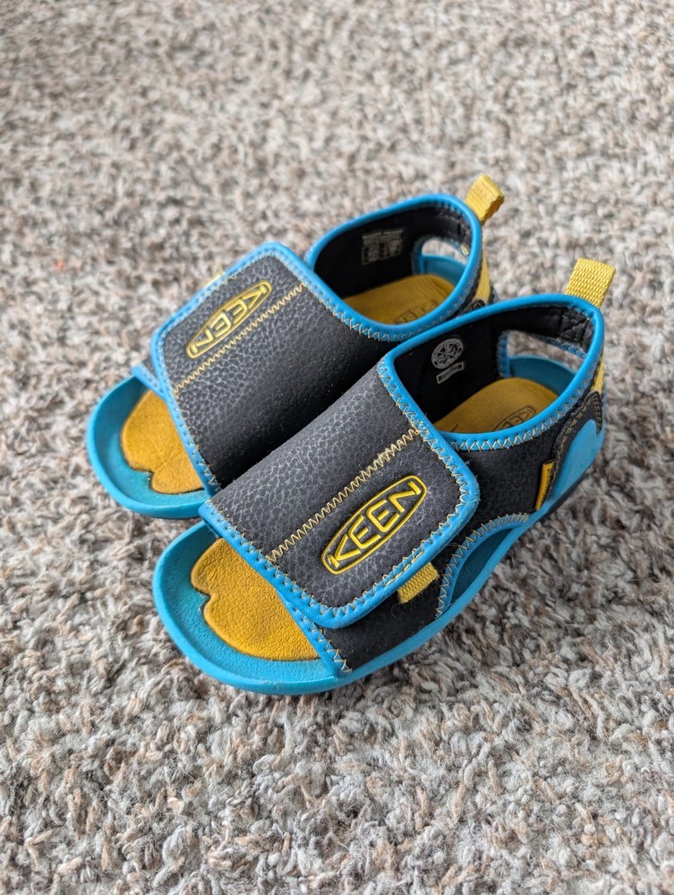Keen Knotch River Kids Sandals Size 10