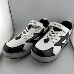 Led Light up Roller Skates Shoes Sport Sneaker Boys Girls Kids Rechargeable