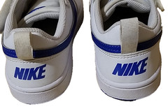 NIKE BOROUGH ALL DAY PLAY UNISEX YOUTH SIZE 1.5Y DV5457 110 PRE-OWNED VGC