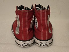CONVERSE All Star Chuck Taylor Red Bugs Bunny Looney Tunes High Top Kids Size 2