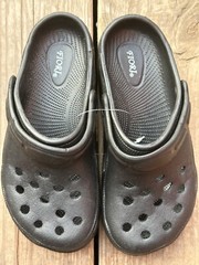 Rubber Clogs, Unisex Adults Size 7, Black