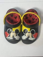 Disney Mickey Mouse Lined Crocs C11 Kids Black Red Winter Clogs