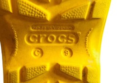 Crocs Child’s Youth Yellow Rainboots Sz 9 Rubber MidCalf Pull On Damaged Stained