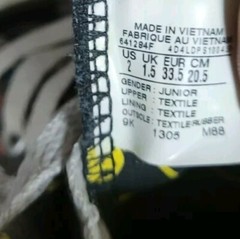 Chuck Taylor Dark Knight Converse, Junior Size 2