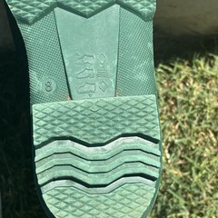 Black Rubber Rain Work Boot Waterproof Youth Size 8 USA, Thick Green Tread