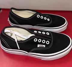VANS CLASSIC AUTHENTIC CANVAS BLACK/WHITE CASUAL SHOE LITTLE KIDS SNEAKER Sz 13