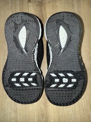 ECKO UNLTD. Black White Casual Mesh Stretch Sneakers Youth Size 1