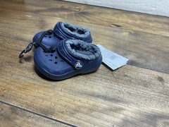 Crocs Classic Lined Clog C4 Kids Navy Blue Fuzzy Lined Slip On Shoes NWT