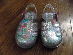 Juju for Joules Sparkle Silver Blue Toddler Jelly Shoes Sandals Closed Toe sz 6