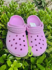 Crocs Pink Milk C-13 Child Classic Clogs Fast Shipping. 🐊 NWT Classic With Tags