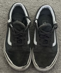Vans Old Skool Dark Gray & White Skate Shoes – Youth Kids Size 2.5