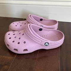Crocs Unisex Kids Classic Clogs Pink Size J5 Junior Casual Shoes Boys Girls