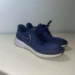 Nike Star Runner 2.0 Youth Size 4 Blue Gold Running Shoes Low Top AQ3542-402