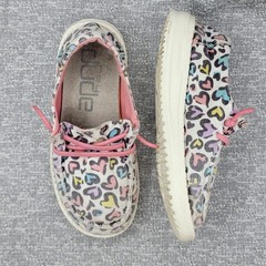 Hey Dude Wendy Youth White Leopard Size K10 Slip On Shoe