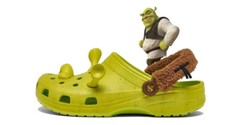 Crocs Classic Dream Works Shrek Clog Juniors Kid’s Shoe Lime Green 209378-3TX