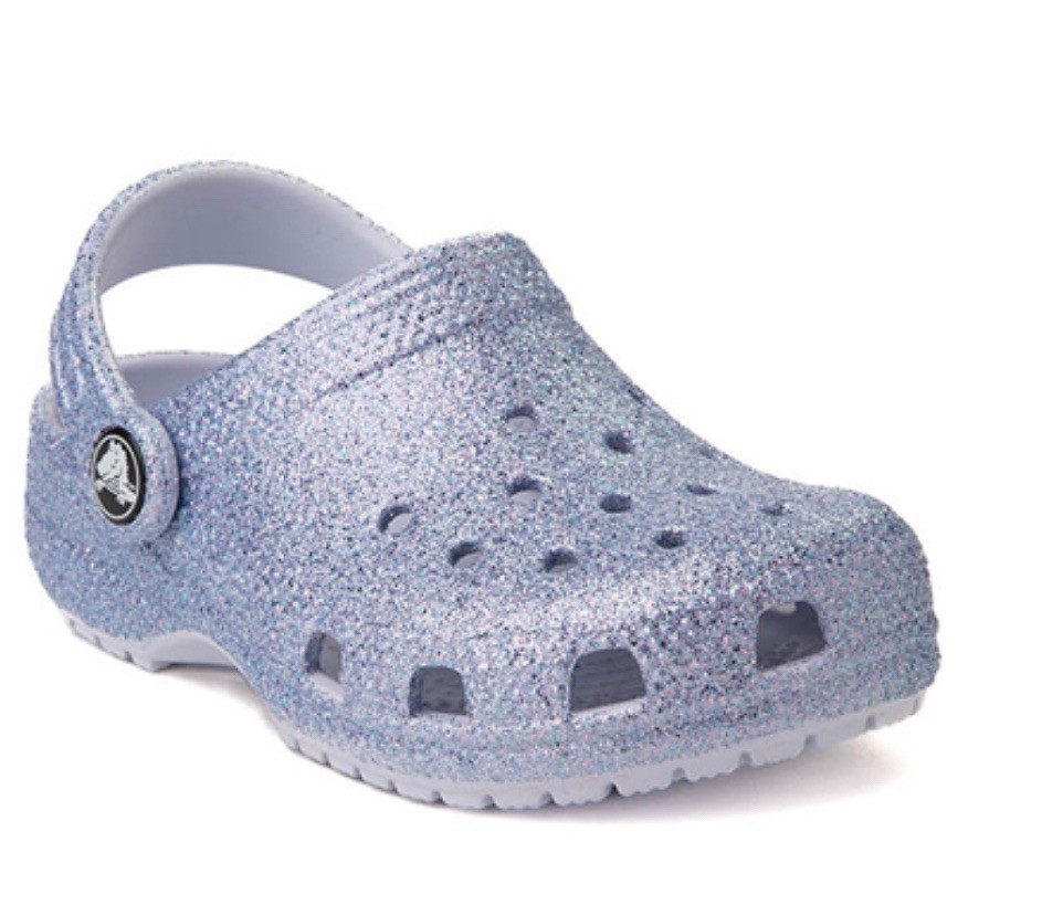 New Crocs Kids‘ Classic Glitter Clogs in a frosted purple Size J5