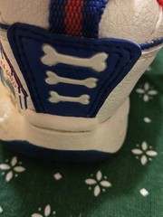 Vintage Clifford Shoes Size 7 White Red Blue Big Red Dog Y2K *Read*