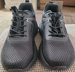 Avia Youth Max Runner Sneaker, Size 2 Dark Charcoal Gray, NWT