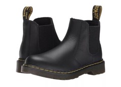 Dr. Martens Kid’s Collection 2976 Junior Chelsea Boot (Little Kid/Big Kid)
