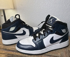 Jordan Air 1 Mid Armory Navy Top Sneaker Kids 6.5Y Navy/White/Black 554725-411