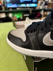 Jordan 1 Retro High OG (PS) Black/Medium Grey-White Size 11c Kids New in Box