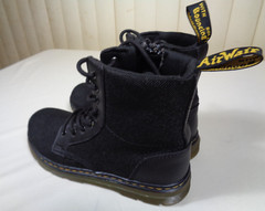 Dr. Martens‘ combs AirWair boots US youth size 3 black LA004 zip & lace ~ EUC