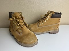 Junior Timberland Classic Wheat Nubuck Boots Size 4 M 12909 Youth Shoe