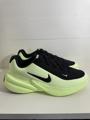 Nike Uplift SC/Black-Barely Volt (IF1749-005)/Sz: 5.5Y – 7W/(NIB)
