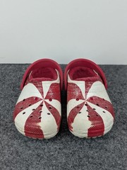 Crocs Peppermint Swirl Clogs Kids Size C9 Red White Fur Lined Candy Cane Shoes