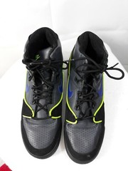 Nike air assault 7 Youth sneaker Black and green High Tops leather and suede