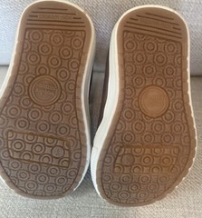 Wonder Kids Brown High Top Hook And Loop Strap Shoes Toddler Size 3