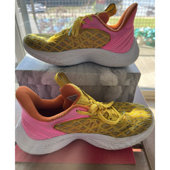 Under Armour Curry 9 Flow Sesame Street Sneakers 6 Y Womens 8 Yellow White pink