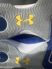 Under Armour Kids GS SC 3Zero IV Bright Blue/Yellow Size 5.5Y Athletic Shoes