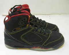 Jordan Sixty Plus Atlanta Hawks 365163 071 youth Size 5.5-5