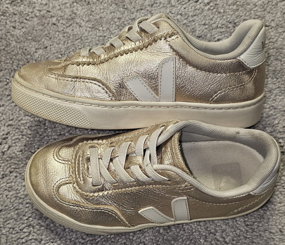 Veja Kids Double Strap Leather Sneaker Size Big Kid 12 White Gold EUC Girls Boys