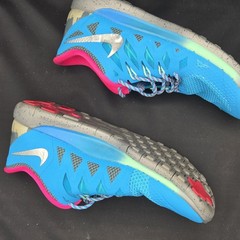 NIKE FREE5.0 DOERNBECHER DB (GS) LIMITED SIZE US 6.5Y (728651-400)