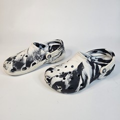 Crocs Classic Marbled Slip On Clogs, Black/White Tie Dye, Youth Kids Size: J5