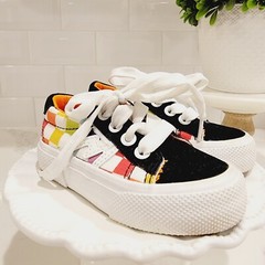 Kids MUDD POPPY Checkered Multicolored Lace Up Sneakers Size 6