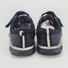 Kids Black Mesh Athletic Sneakers Hook and Loop Strap Toddler Size 8