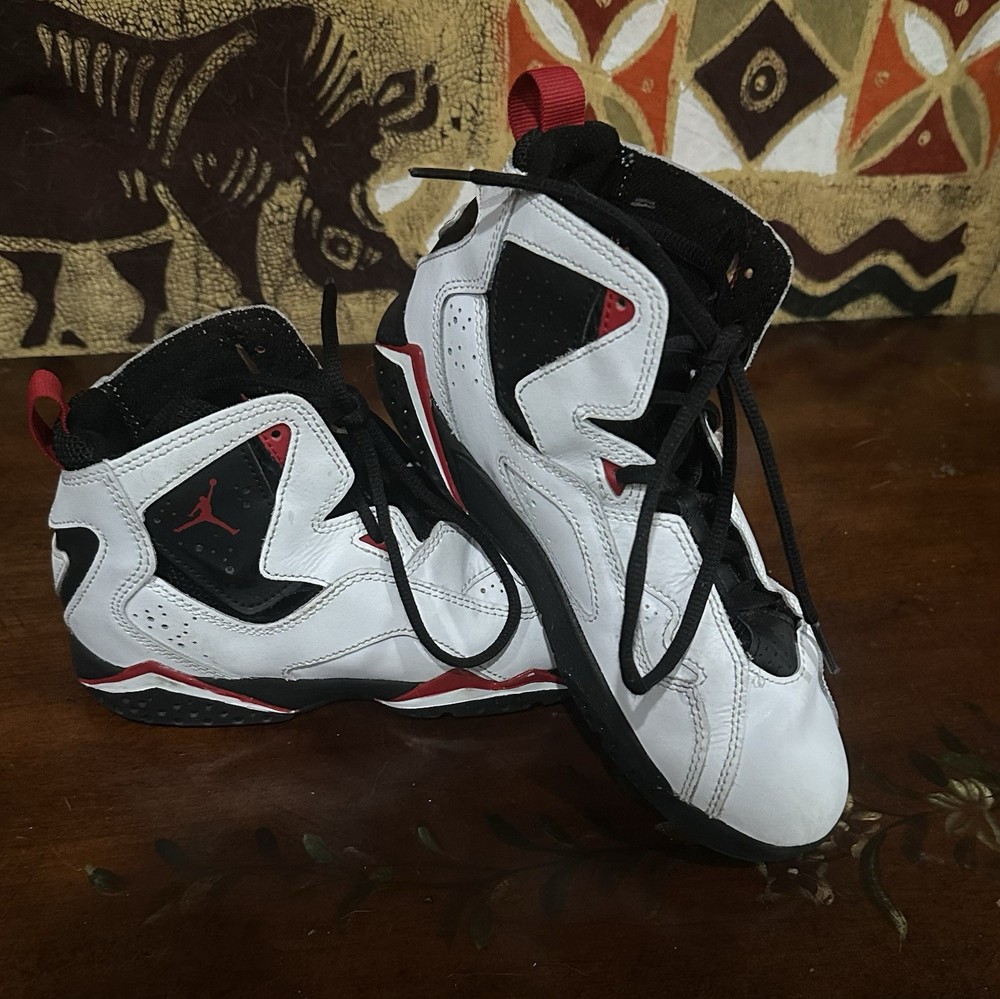 Air Jordan True Flight 343796-160 Youth 3 Shoe White Cardinal Basketball